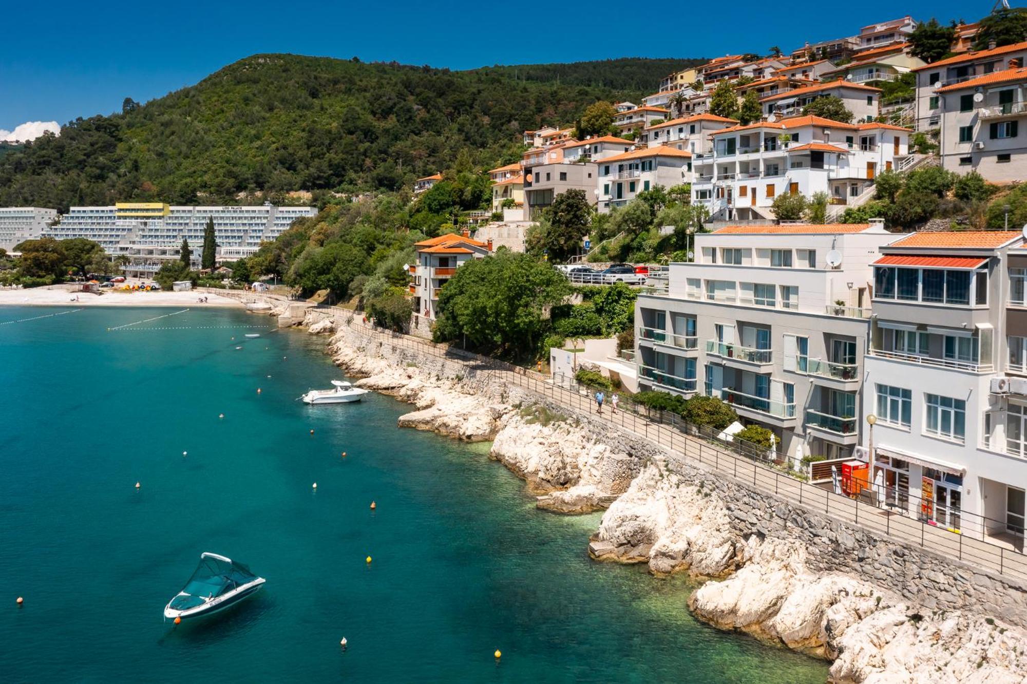 Boutique Hotel Adoral 라벡 외부 사진