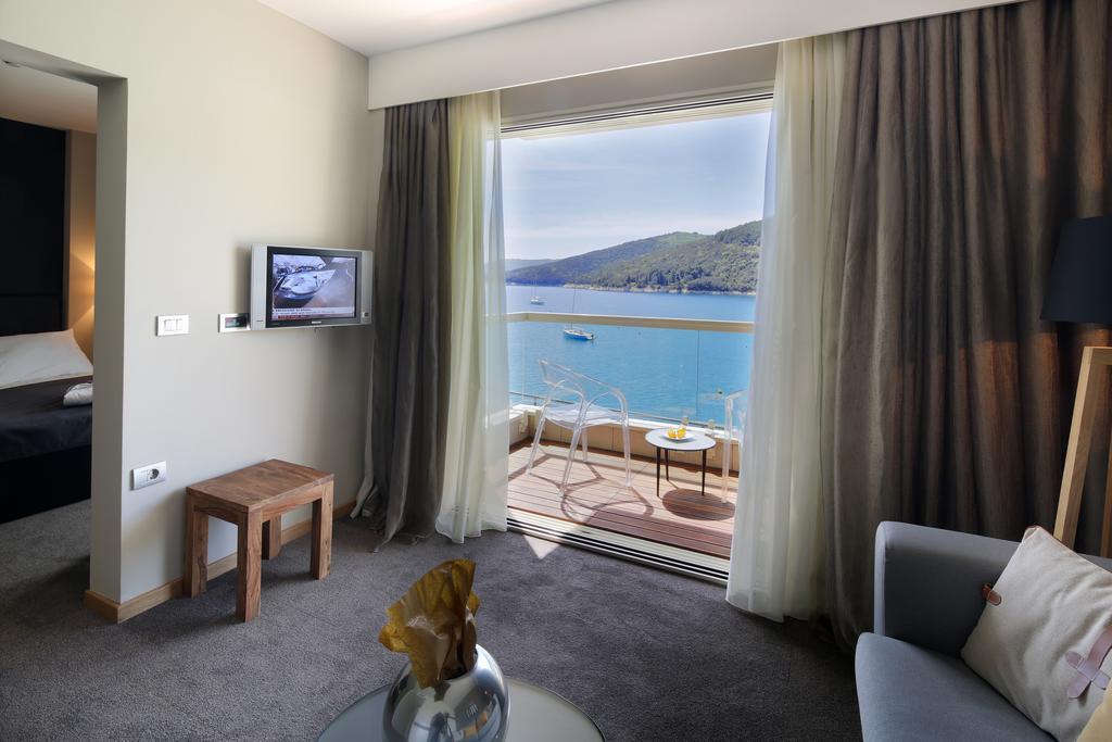 Boutique Hotel Adoral 라벡 외부 사진