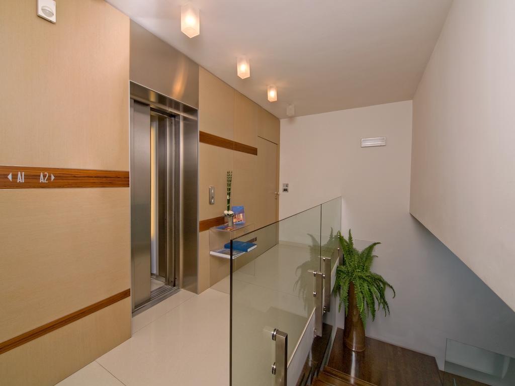 Boutique Hotel Adoral 라벡 외부 사진